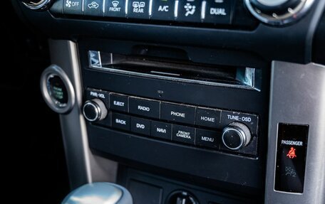 Toyota Land Cruiser Prado 150 рестайлинг 2, 2012 год, 3 000 000 рублей, 23 фотография