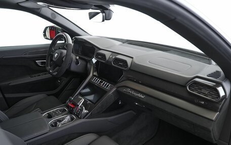 Lamborghini Urus I, 2024 год, 49 000 000 рублей, 5 фотография