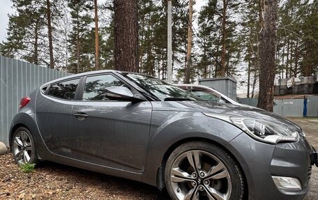 Hyundai Veloster I рестайлинг, 2012 год, 1 390 000 рублей, 2 фотография