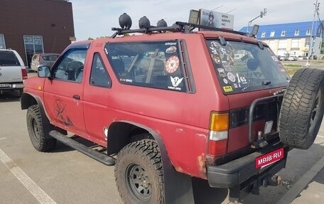 Nissan Terrano II рестайлинг, 1988 год, 420 000 рублей, 10 фотография