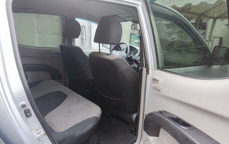Mitsubishi L200 IV рестайлинг, 2011 год, 1 450 000 рублей, 10 фотография