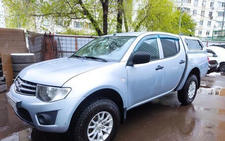 Mitsubishi L200 IV рестайлинг, 2011 год, 1 450 000 рублей, 4 фотография