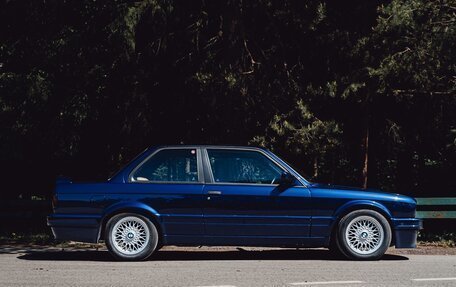 BMW 3 серия, 1990 год, 2 500 000 рублей, 11 фотография