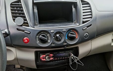 Mitsubishi L200 IV рестайлинг, 2011 год, 1 450 000 рублей, 16 фотография