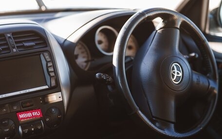 Toyota RAV4, 2003 год, 940 000 рублей, 8 фотография