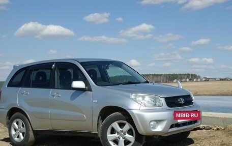 Toyota RAV4, 2003 год, 940 000 рублей, 11 фотография