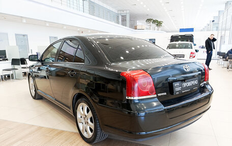 Toyota Avensis III рестайлинг, 2004 год, 569 656 рублей, 8 фотография