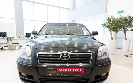 Toyota Avensis III рестайлинг, 2004 год, 569 656 рублей, 2 фотография