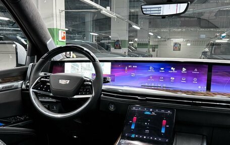 Cadillac Escalade V, 2025 год, 22 900 000 рублей, 18 фотография