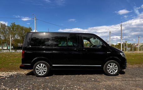 Volkswagen Multivan T6 рестайлинг, 2018 год, 4 790 000 рублей, 7 фотография