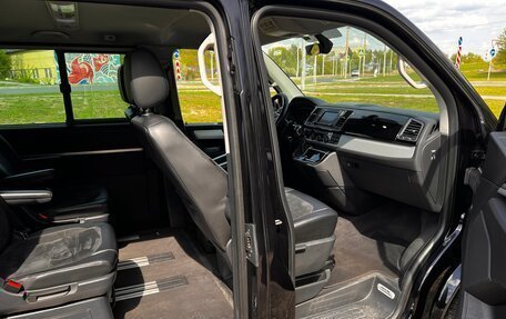 Volkswagen Multivan T6 рестайлинг, 2018 год, 4 790 000 рублей, 11 фотография
