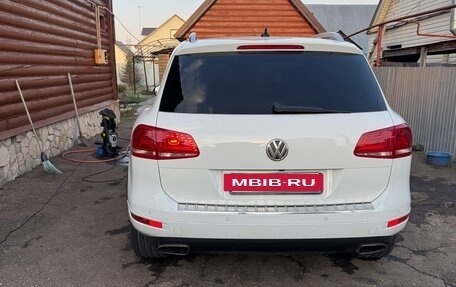 Volkswagen Touareg III, 2014 год, 2 499 999 рублей, 5 фотография