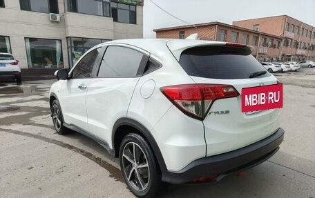 Honda Vezel, 2021 год, 1 590 000 рублей, 5 фотография