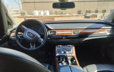 Audi A8, 2011 год, 1 750 000 рублей, 9 фотография