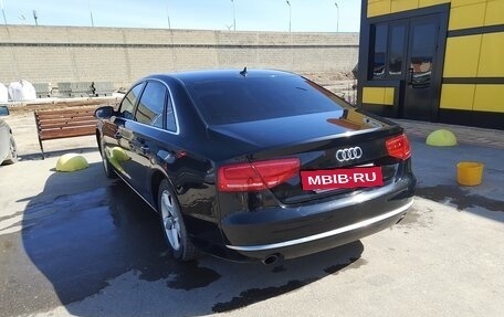 Audi A8, 2011 год, 1 750 000 рублей, 4 фотография