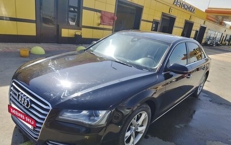 Audi A8, 2011 год, 1 750 000 рублей, 3 фотография