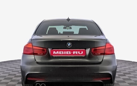 BMW 3 серия, 2018 год, 2 600 000 рублей, 6 фотография