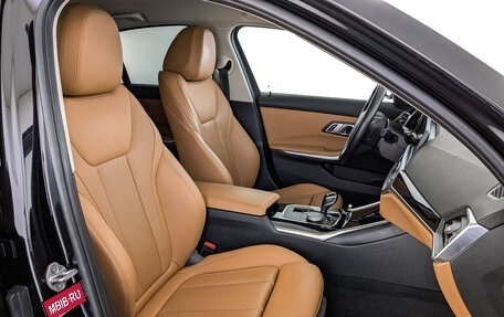 BMW 3 серия, 2021 год, 2 990 000 рублей, 24 фотография
