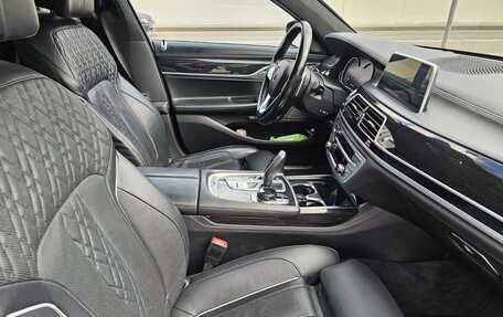 BMW 7 серия, 2017 год, 3 600 000 рублей, 16 фотография