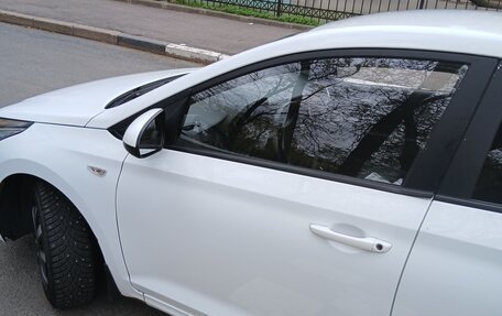 Hyundai Solaris II рестайлинг, 2019 год, 790 000 рублей, 1 фотография