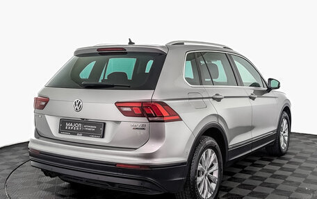 Volkswagen Tiguan II, 2017 год, 1 925 000 рублей, 5 фотография