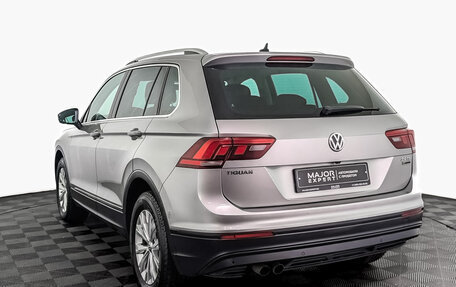 Volkswagen Tiguan II, 2017 год, 1 925 000 рублей, 7 фотография