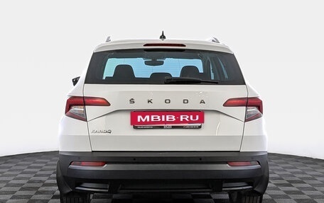 Skoda Karoq I, 2020 год, 2 250 000 рублей, 6 фотография