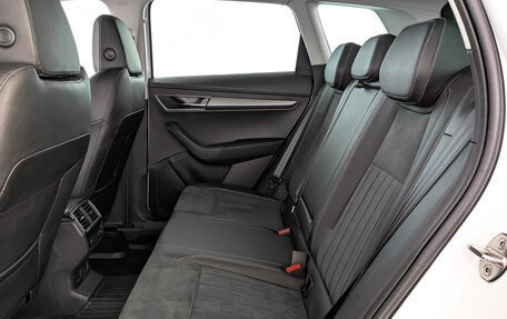 Skoda Karoq I, 2020 год, 2 250 000 рублей, 18 фотография