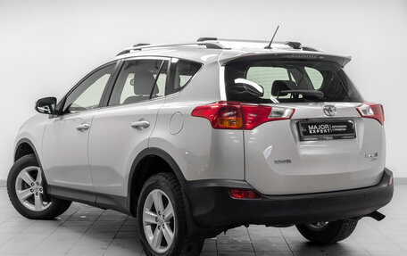 Toyota RAV4, 2013 год, 1 985 000 рублей, 7 фотография