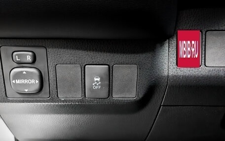 Toyota RAV4, 2013 год, 1 985 000 рублей, 24 фотография