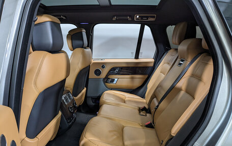 Land Rover Range Rover IV рестайлинг, 2019 год, 6 700 000 рублей, 17 фотография