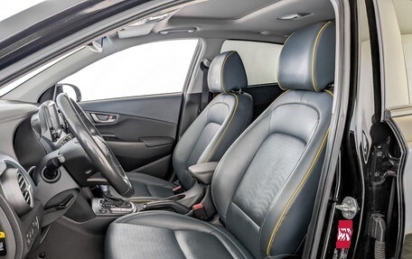 Hyundai Kona I, 2019 год, 1 850 000 рублей, 20 фотография
