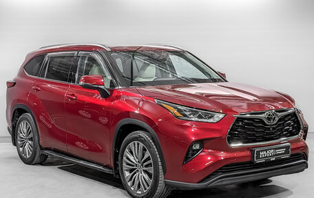 Toyota Highlander, 2021 год, 5 700 000 рублей, 3 фотография
