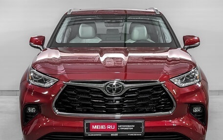 Toyota Highlander, 2021 год, 5 700 000 рублей, 2 фотография