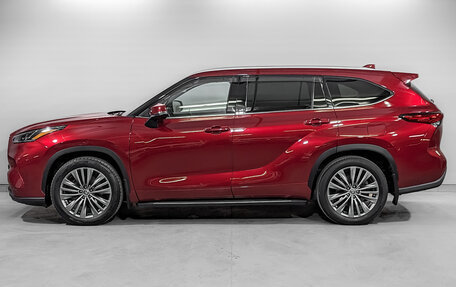 Toyota Highlander, 2021 год, 5 700 000 рублей, 8 фотография