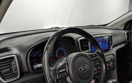 KIA Sportage IV рестайлинг, 2020 год, 1 900 000 рублей, 13 фотография