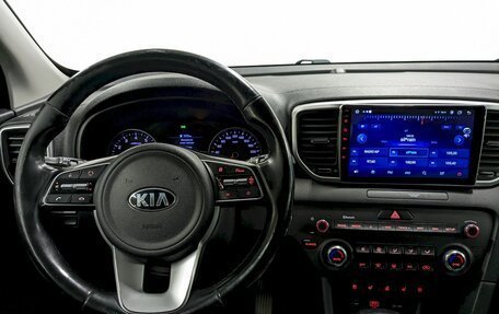 KIA Sportage IV рестайлинг, 2020 год, 1 900 000 рублей, 21 фотография