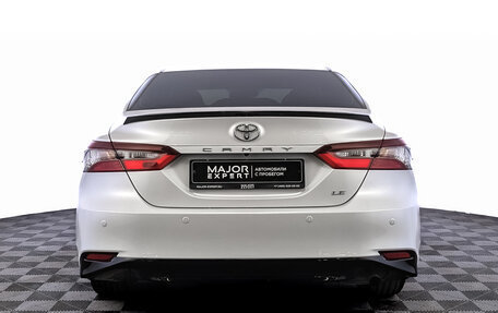 Toyota Camry, 2023 год, 4 000 000 рублей, 6 фотография