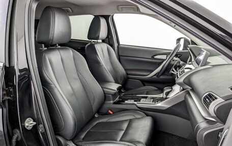 Mitsubishi Eclipse Cross, 2019 год, 2 400 000 рублей, 24 фотография