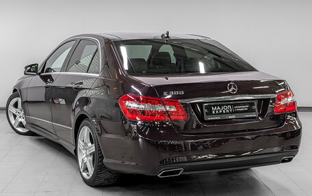 Mercedes-Benz E-Класс, 2011 год, 1 480 000 рублей, 7 фотография