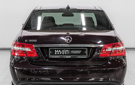 Mercedes-Benz E-Класс, 2011 год, 1 480 000 рублей, 6 фотография