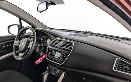 Suzuki SX4 II рестайлинг, 2016 год, 1 390 000 рублей, 13 фотография