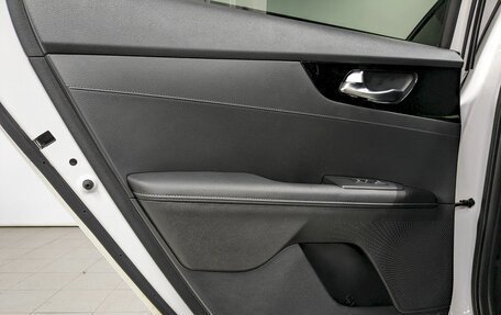 KIA Cerato IV, 2021 год, 1 990 000 рублей, 15 фотография
