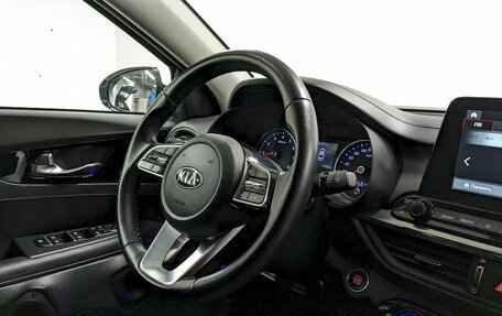 KIA Cerato IV, 2021 год, 1 990 000 рублей, 23 фотография