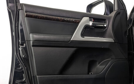 Toyota Land Cruiser 200, 2015 год, 4 320 000 рублей, 19 фотография