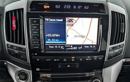 Toyota Land Cruiser 200, 2015 год, 4 320 000 рублей, 17 фотография