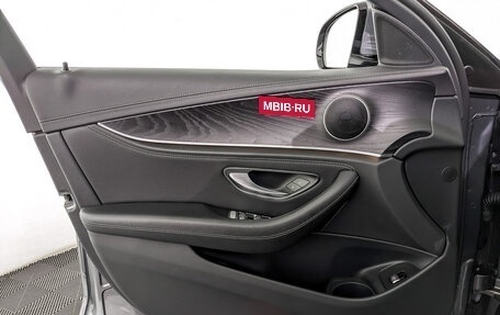 Mercedes-Benz E-Класс, 2021 год, 4 912 000 рублей, 19 фотография