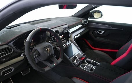 Lamborghini Urus I, 2024 год, 47 000 000 рублей, 7 фотография