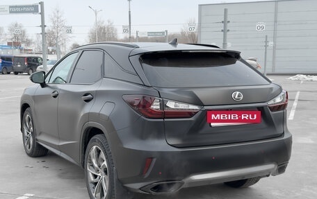 Lexus RX IV рестайлинг, 2017 год, 5 200 000 рублей, 8 фотография