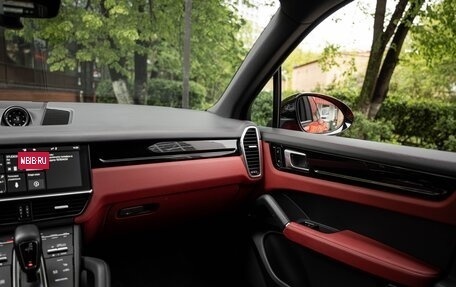 Porsche Cayenne III, 2021 год, 8 999 000 рублей, 21 фотография